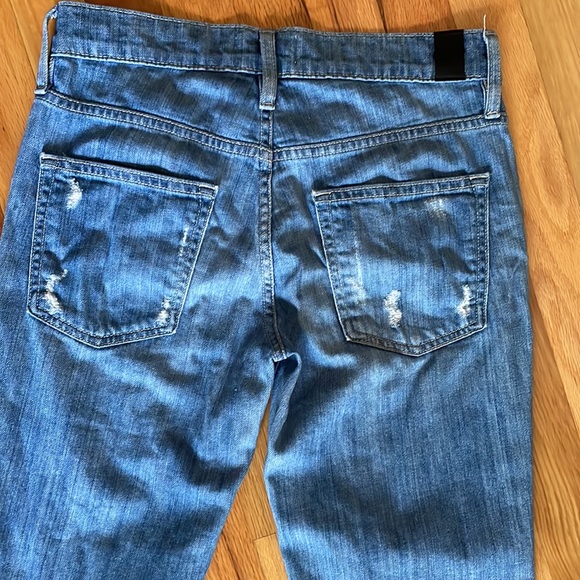Vince Mason relaxed rolled distressed jeans - Picture 7 of 12